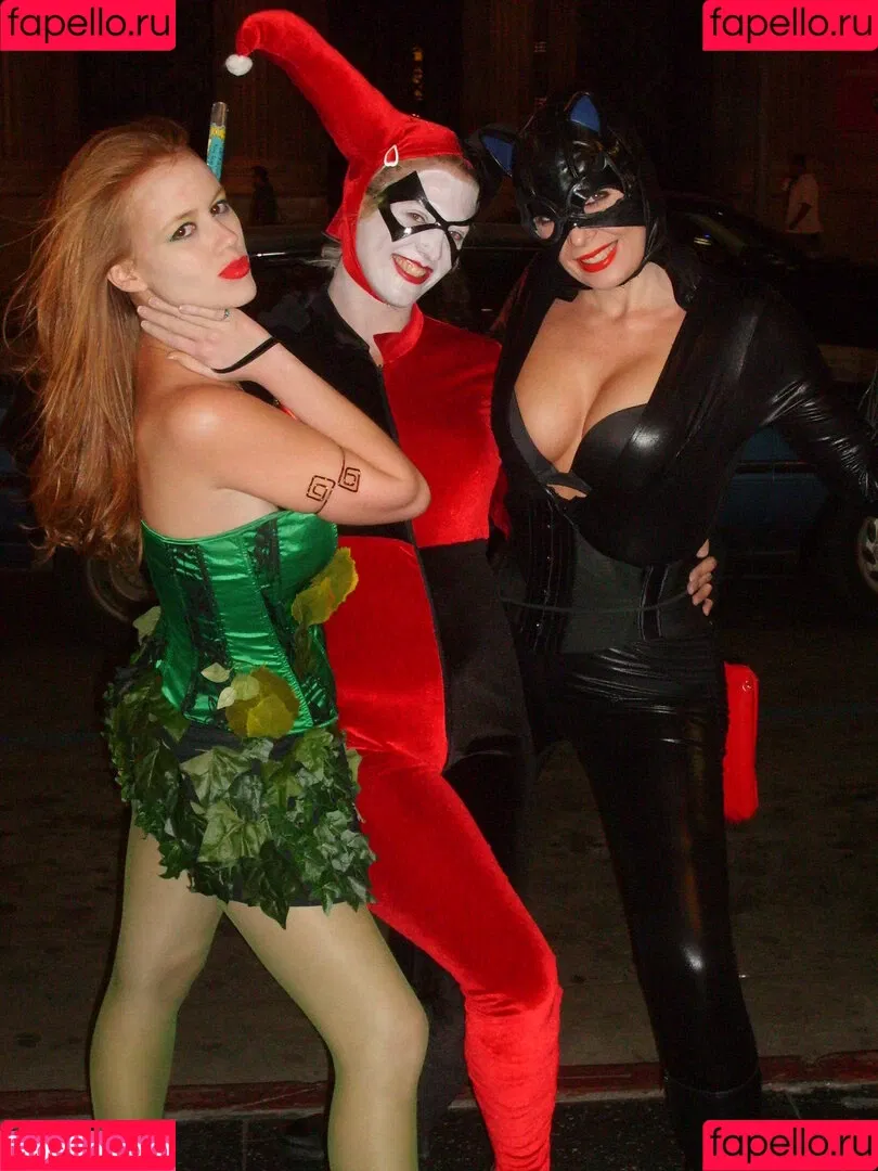 Marisha Ray Onlyfans Photo Gallery 