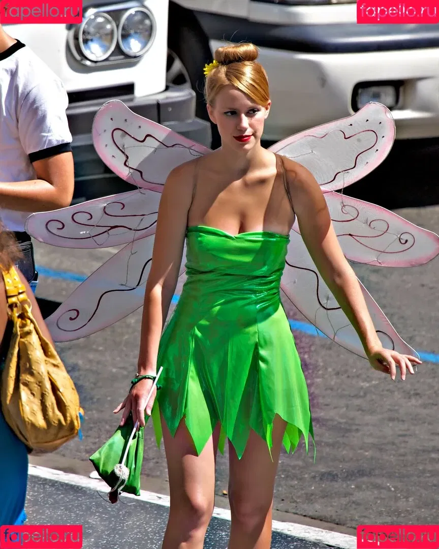 Marisha Ray Onlyfans Photo Gallery 