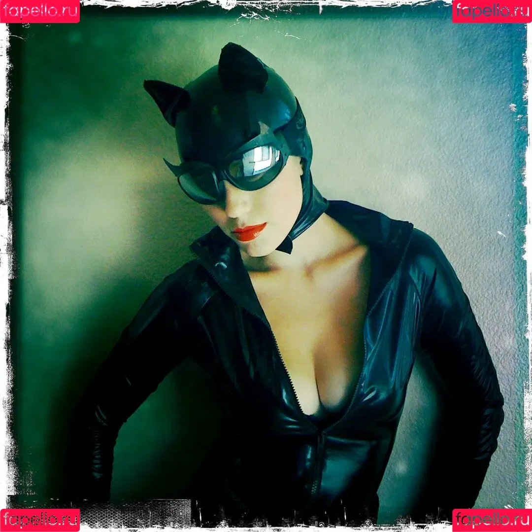 Marisha Ray Onlyfans Photo Gallery 