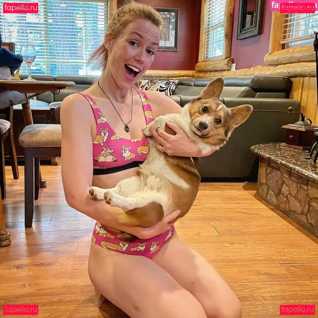 Marisha Ray Onlyfans Photo Gallery 
