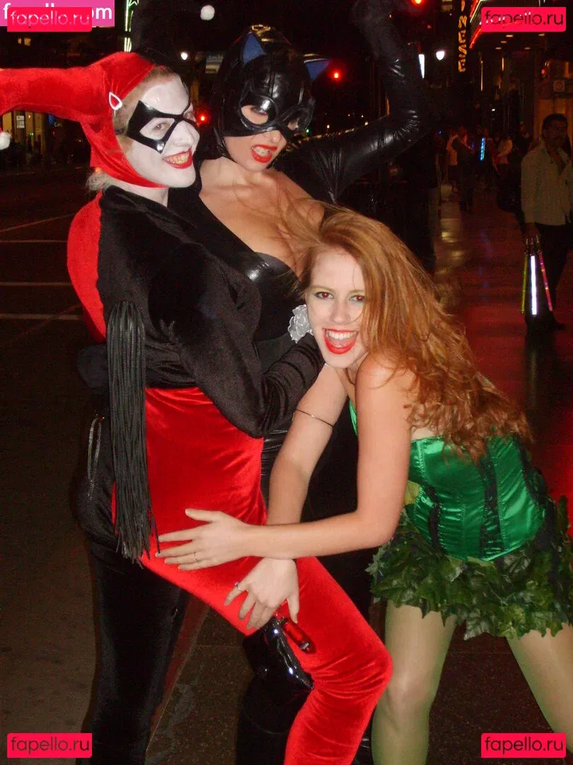 Marisha Ray Onlyfans Photo Gallery 