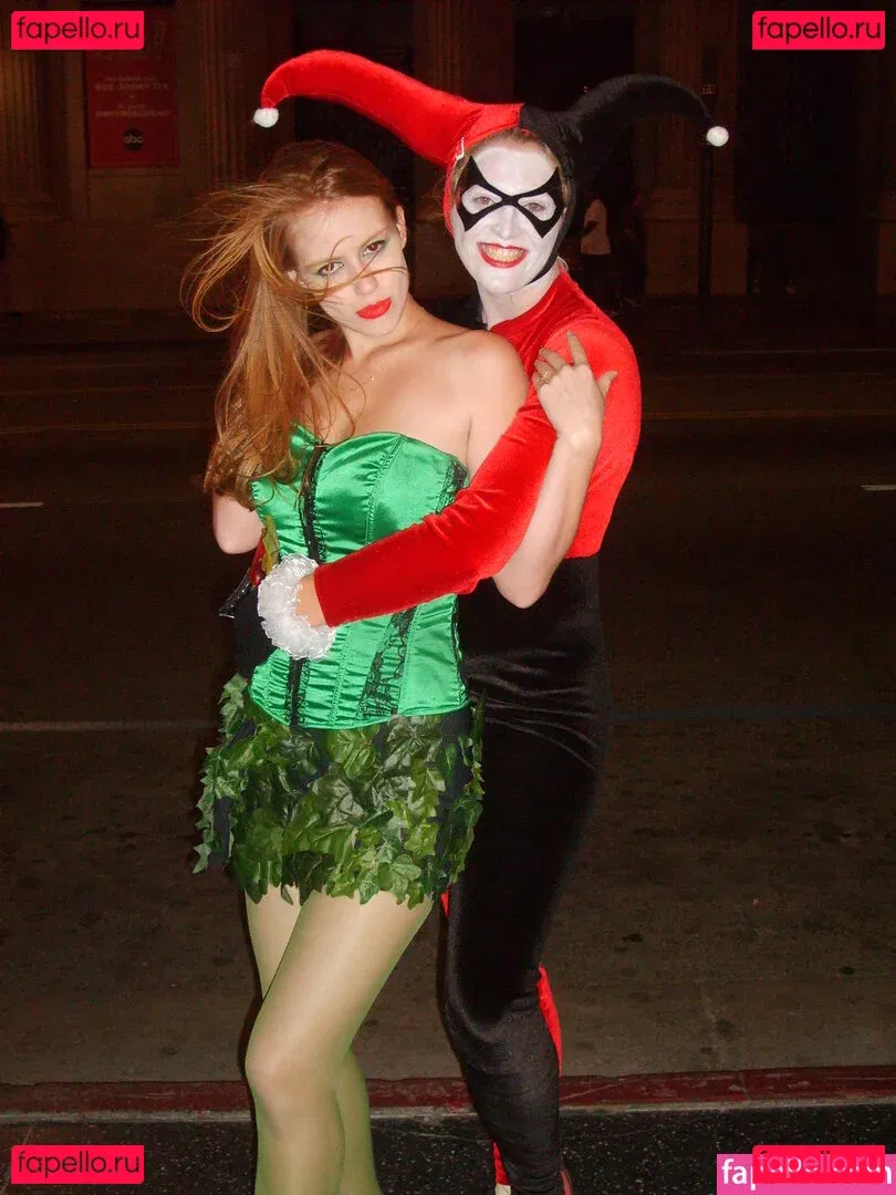 Marisha Ray Onlyfans Photo Gallery 