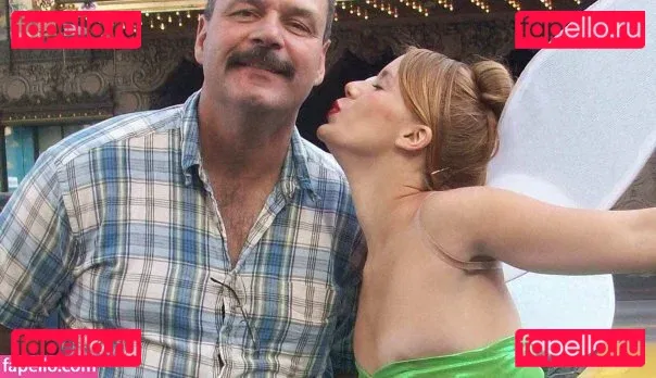 Marisha Ray Onlyfans Photo Gallery 