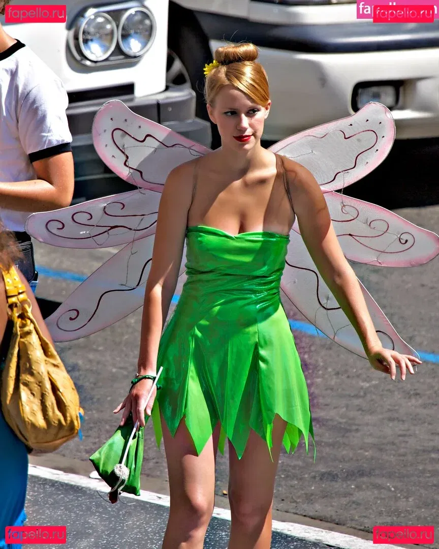 Marisha Ray Onlyfans Photo Gallery 