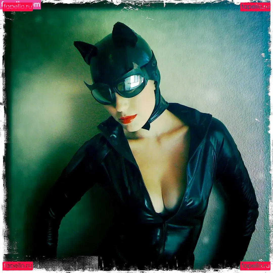 Marisha Ray Onlyfans Photo Gallery 