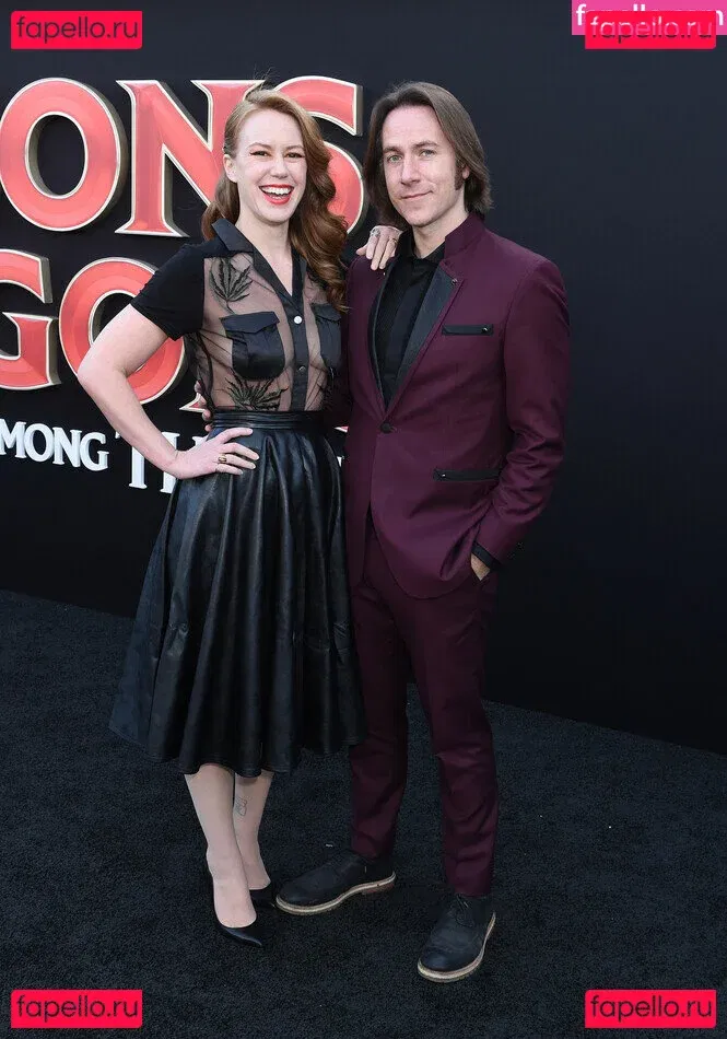 Marisha Ray Onlyfans Photo Gallery 