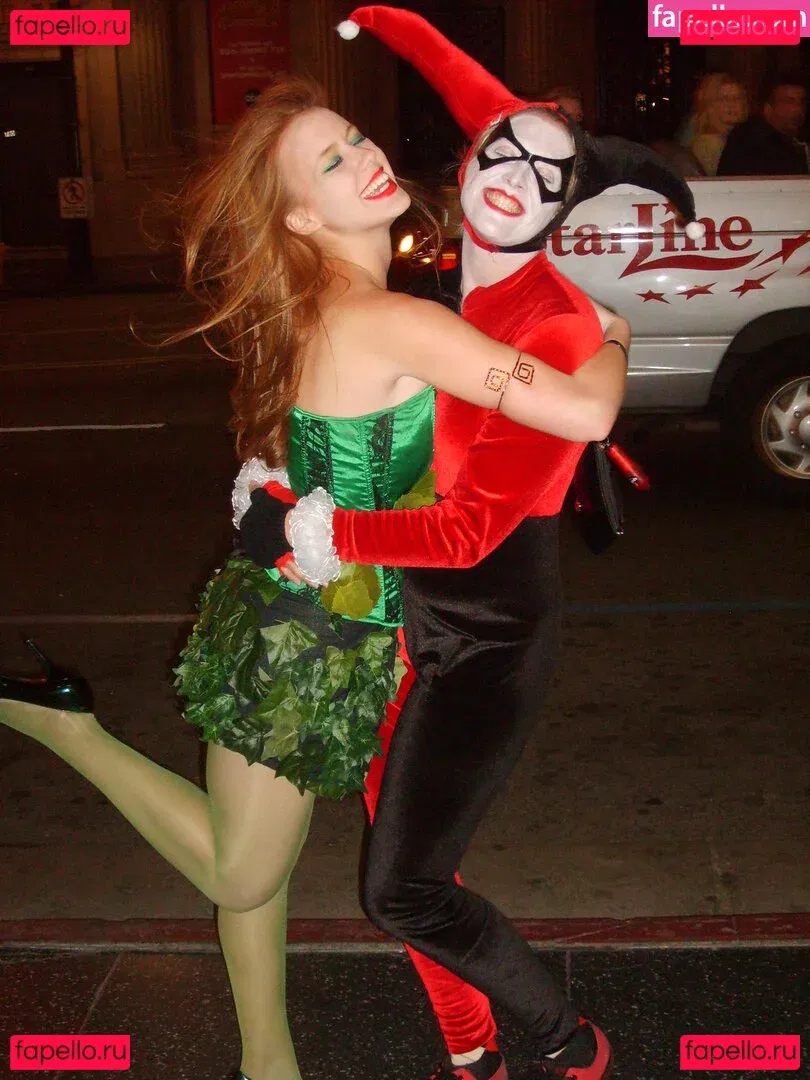 Marisha Ray Onlyfans Photo Gallery 