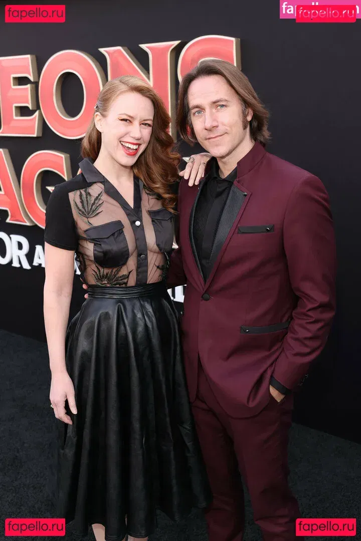 Marisha Ray Onlyfans Photo Gallery 