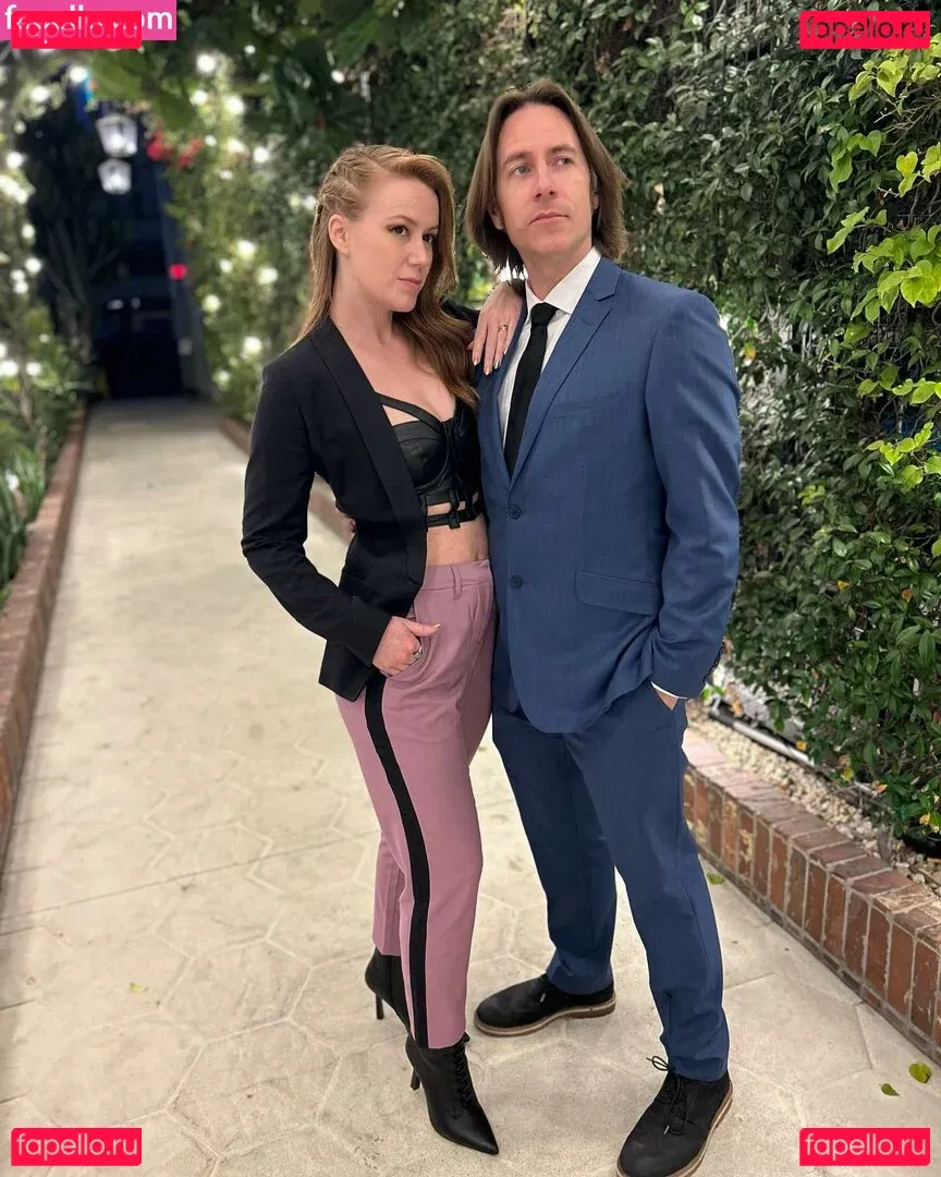 Marisha Ray Onlyfans Photo Gallery 