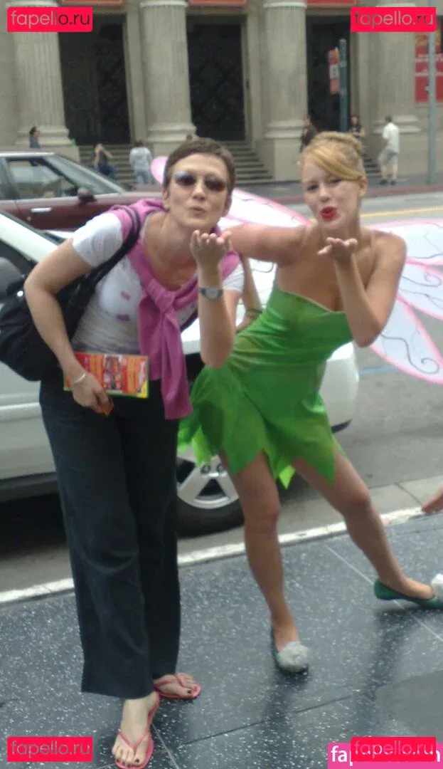 Marisha Ray Onlyfans Photo Gallery 