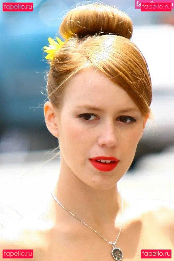 Marisha Ray Onlyfans Photo Gallery 