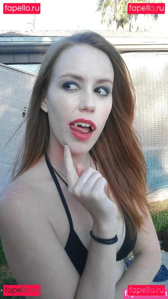 Marisha Ray Onlyfans Photo Gallery 