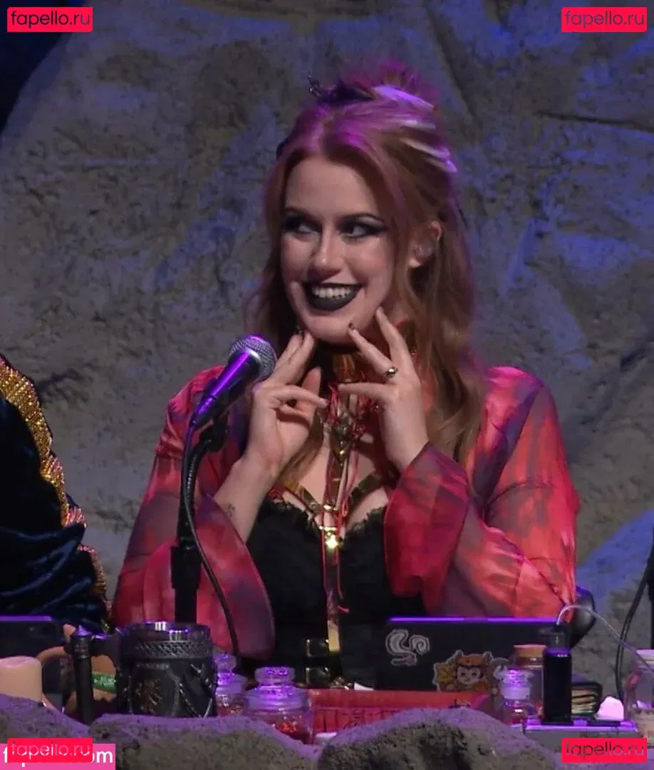 Marisha Ray Onlyfans Photo Gallery 