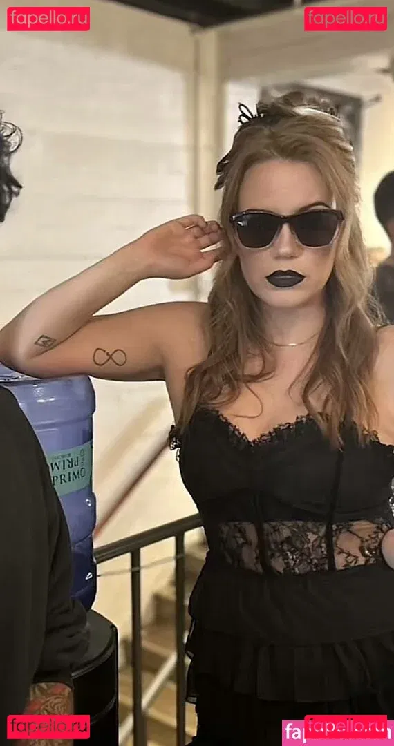 Marisha Ray Onlyfans Photo Gallery 