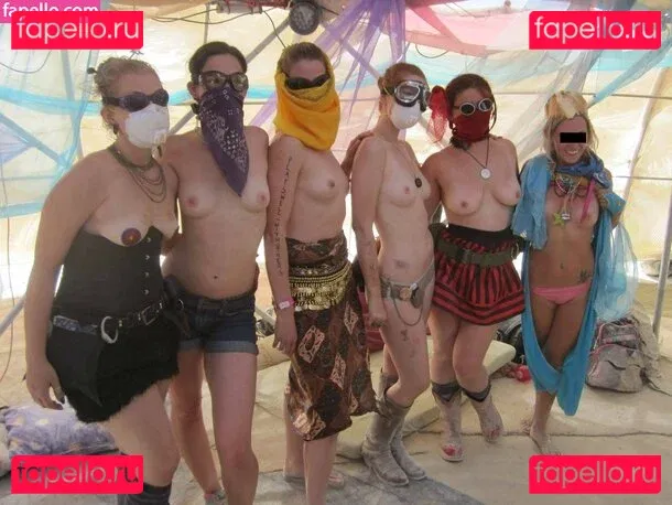 Marisha Ray Onlyfans Photo Gallery 