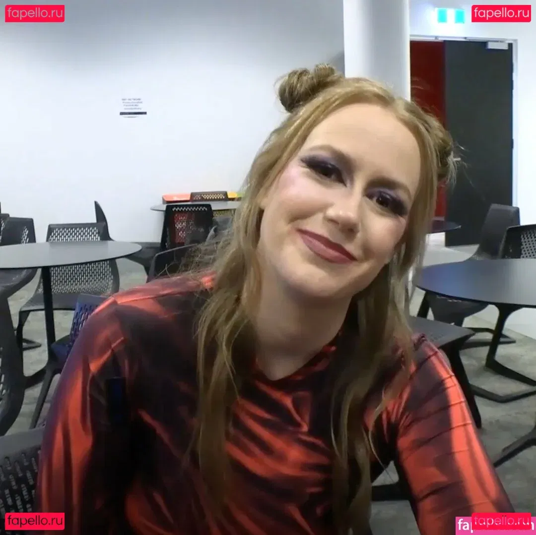 Marisha Ray Onlyfans Photo Gallery 