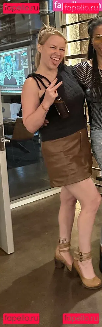 Marisha Ray Onlyfans Photo Gallery 