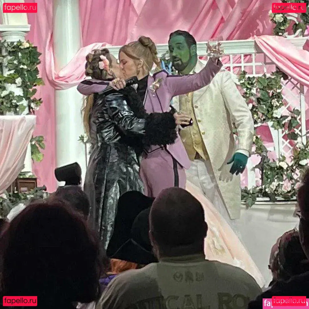 Marisha Ray Onlyfans Photo Gallery 