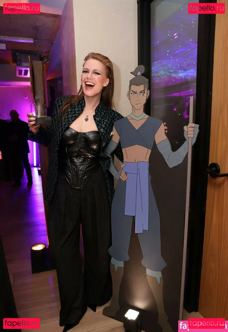 Marisha Ray Onlyfans Photo Gallery 