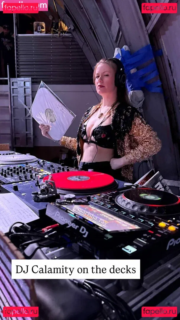 Marisha Ray Onlyfans Photo Gallery 