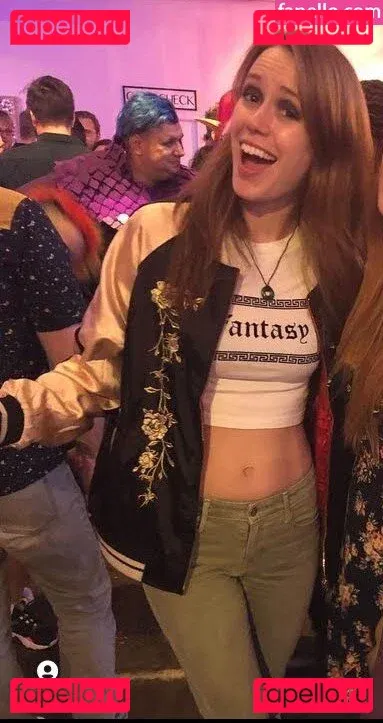 Marisha Ray Onlyfans Photo Gallery 