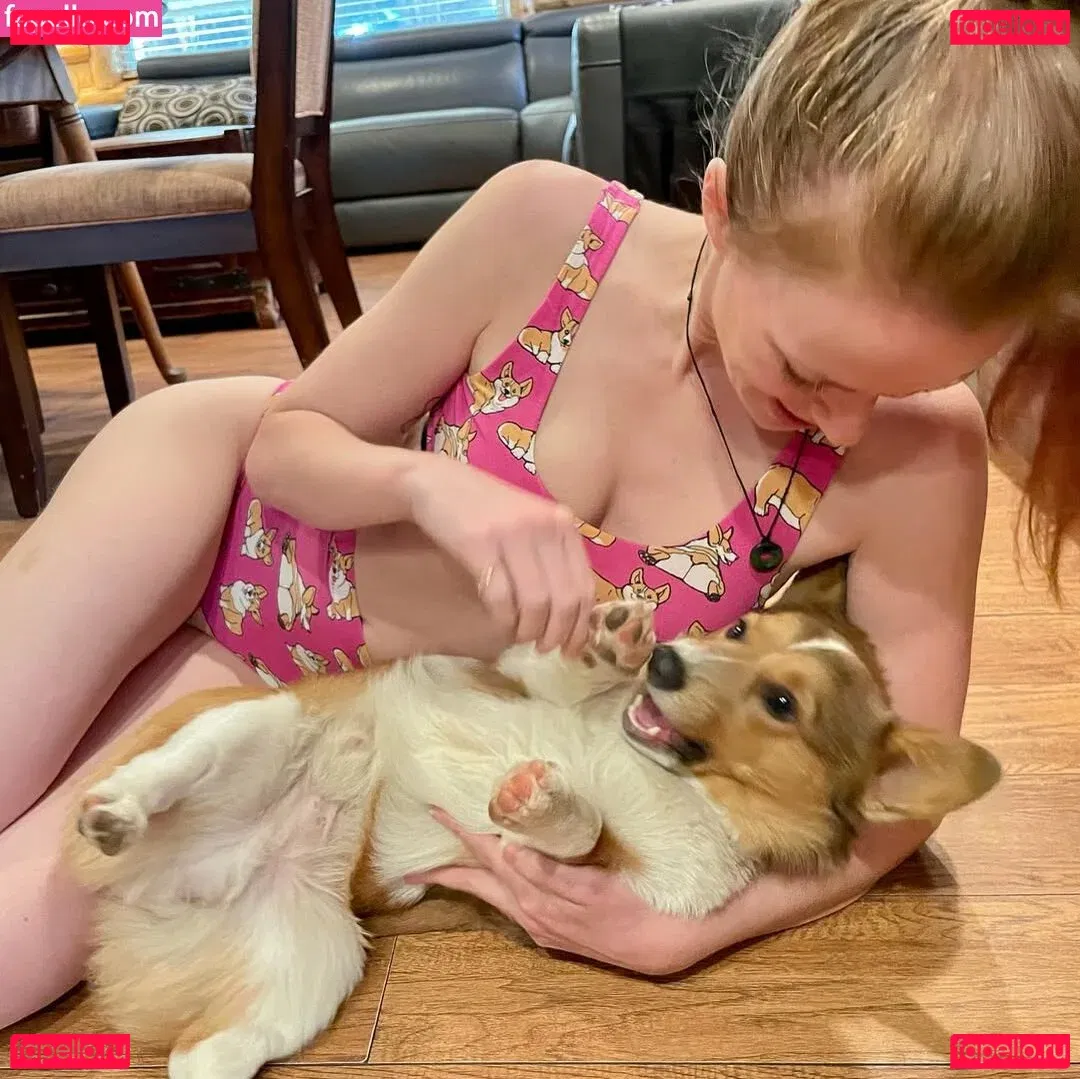 Marisha Ray Onlyfans Photo Gallery 