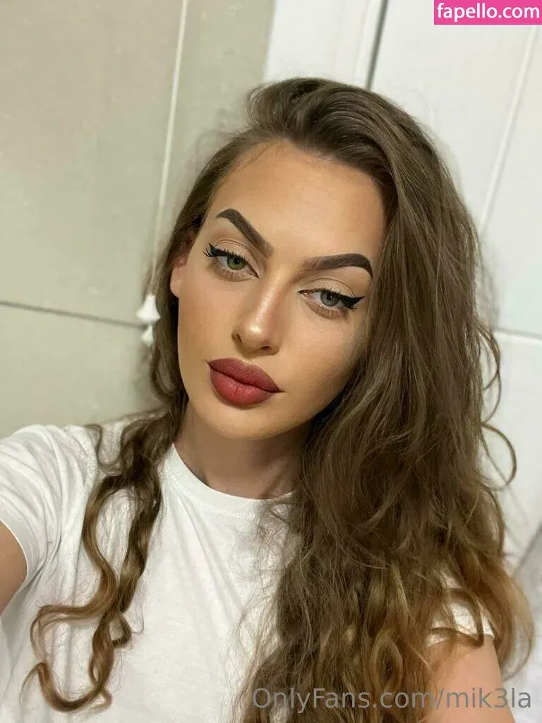 mik3la Onlyfans Photo Gallery 