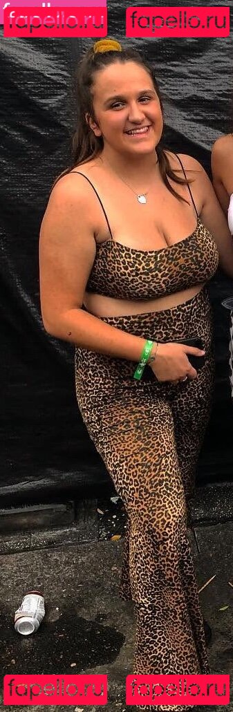 Sarah Williams Nude Onlyfans Photo 19