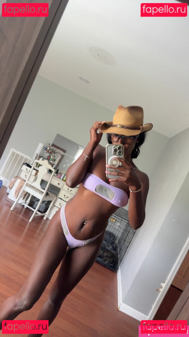 Kami Carter Nude Onlyfans Photo 6