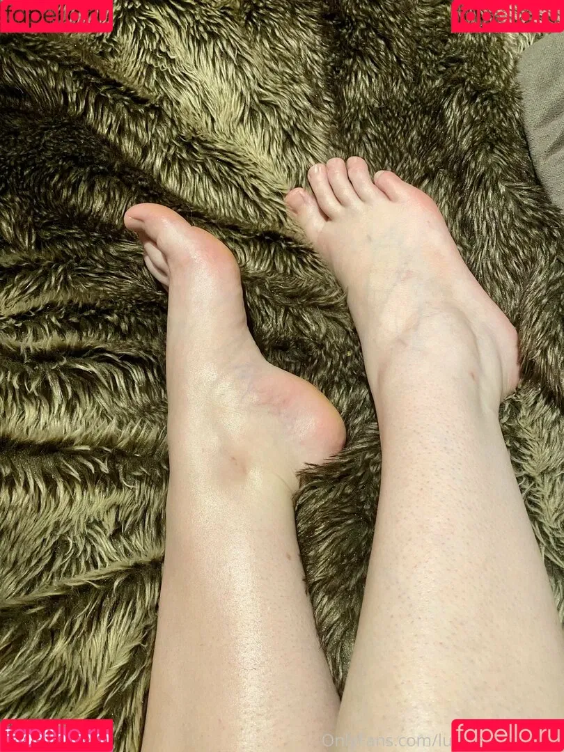 lucyfeetandtoes Onlyfans Photo Gallery 