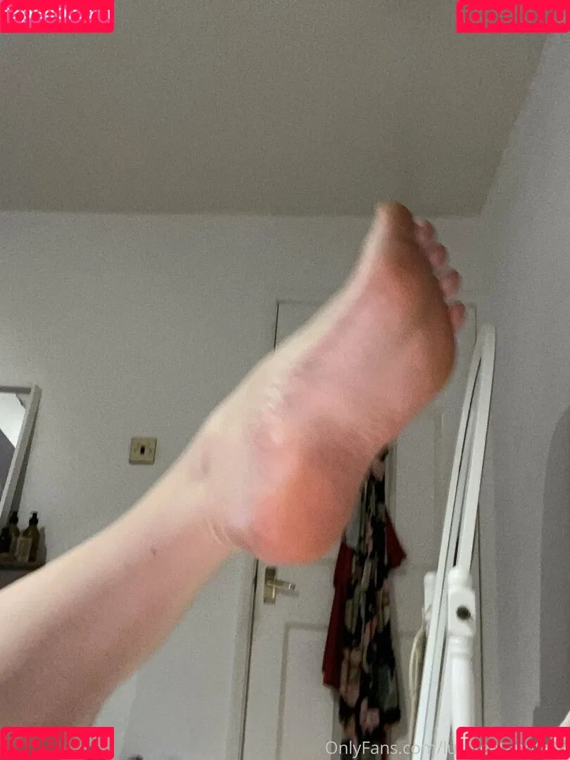 lucyfeetandtoes Onlyfans Photo Gallery 