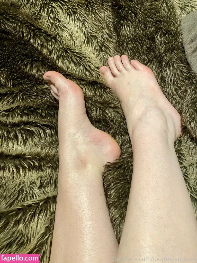 lucyfeetandtoes Onlyfans Photo Gallery 