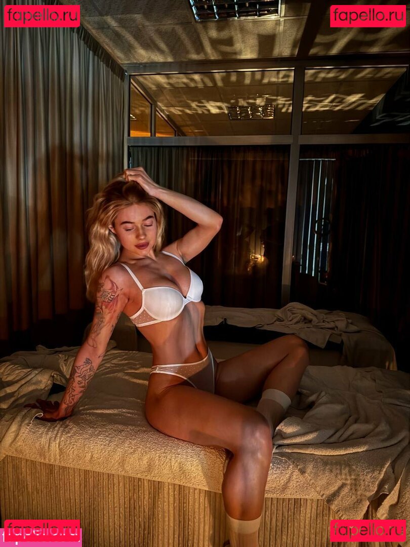 aksinia Nude Onlyfans Photo 17