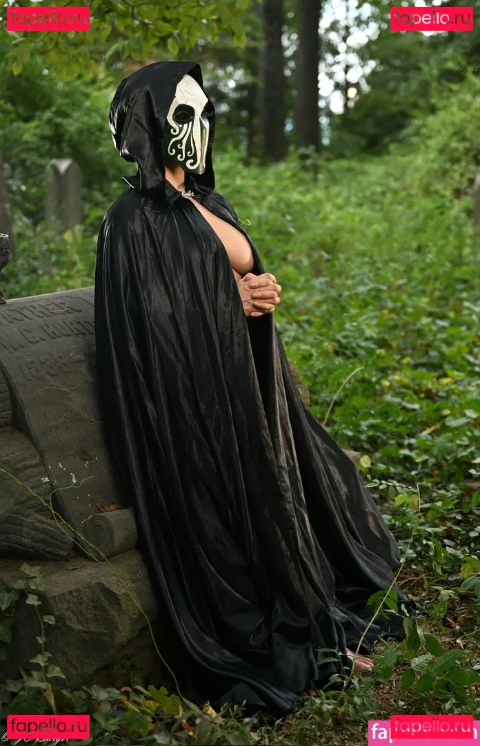 Synthetika Lynn Onlyfans Photo Gallery 