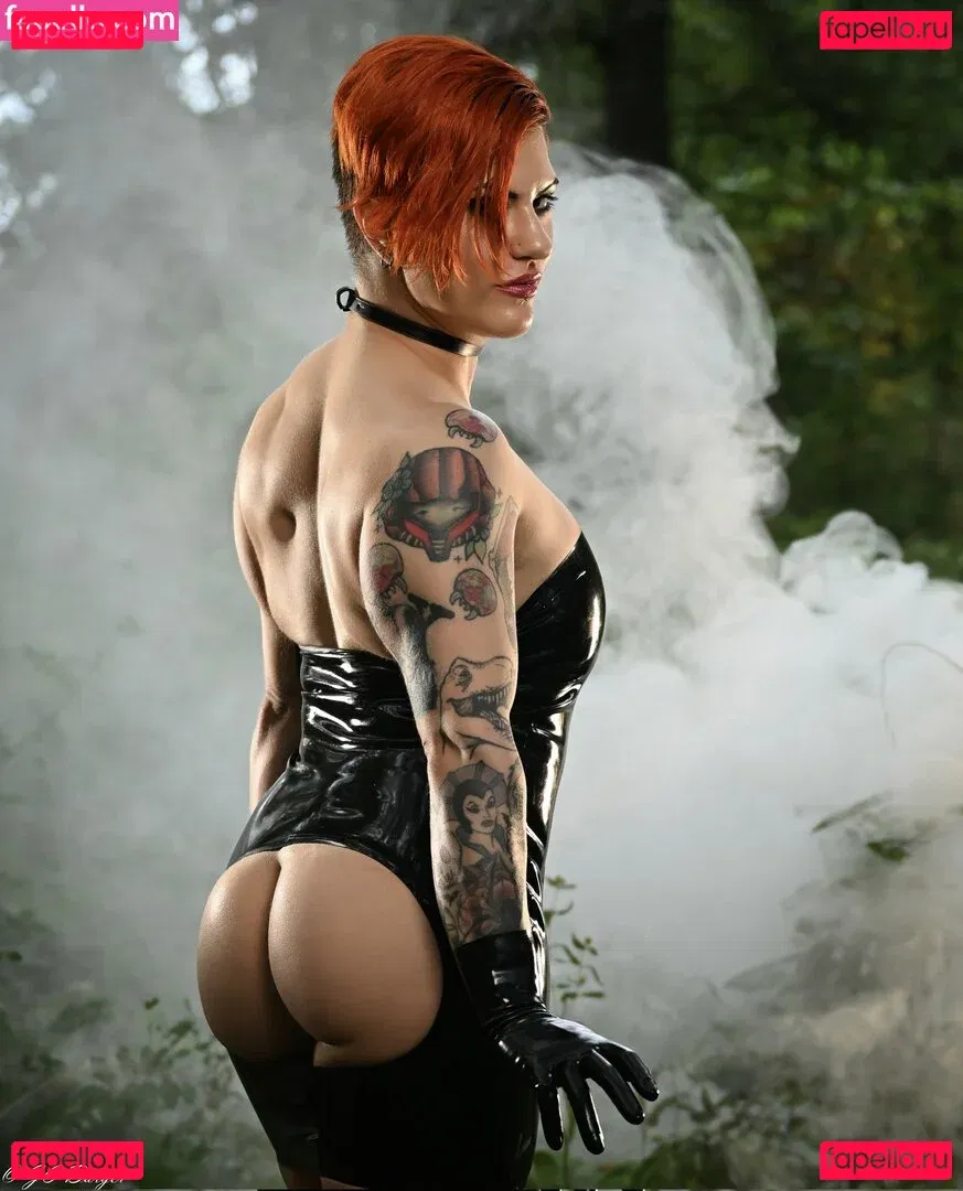 Synthetika Lynn Onlyfans Photo Gallery 