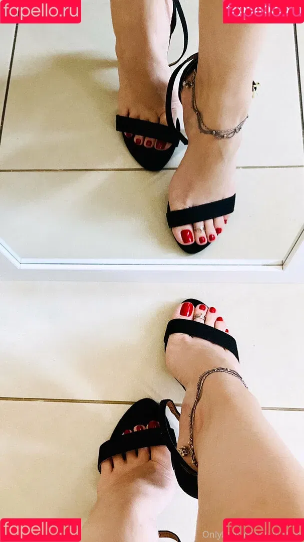 ninaftme Onlyfans Photo Gallery 