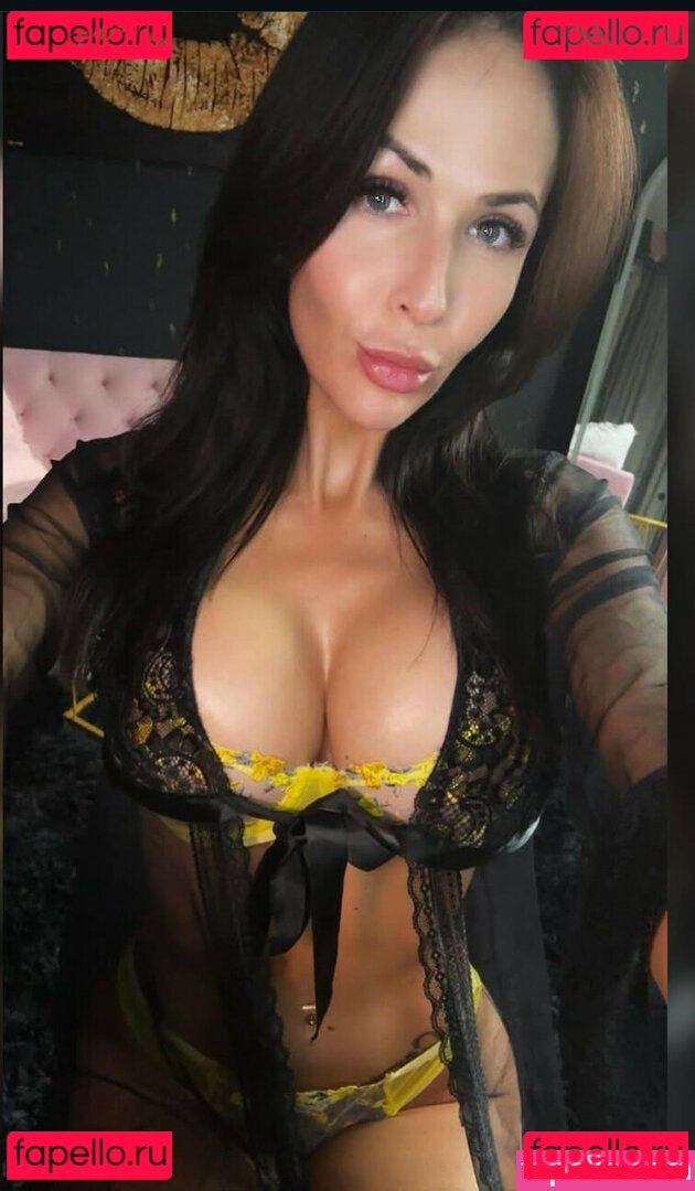 Flirtyfayex Nude Onlyfans Photo 27
