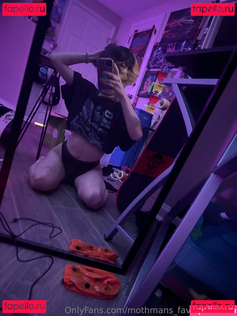 mothmans_favorite_lamp Nude Onlyfans Photo 4