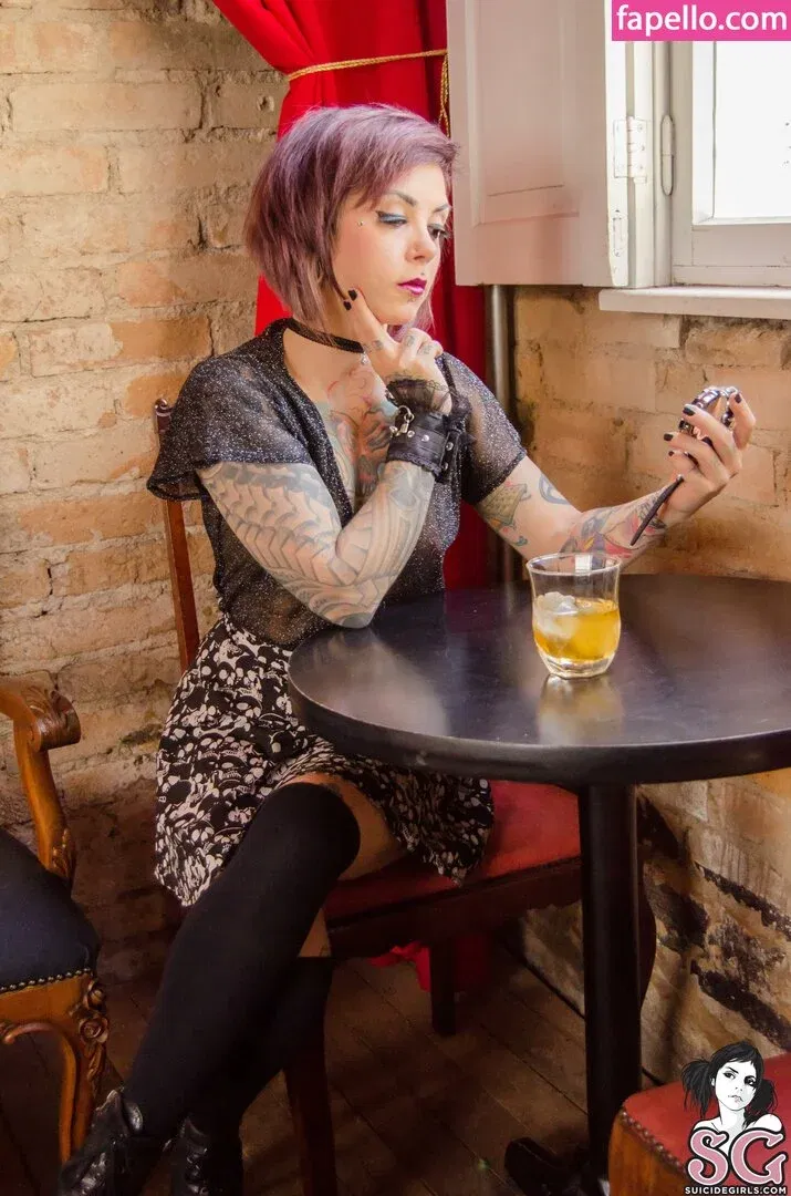 naypi Onlyfans Photo Gallery 