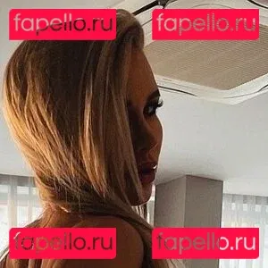 Noele Nathalia Onlyfans Photo Gallery 