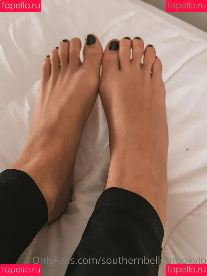 Southern Belle Brook Onlyfans Photo Gallery 
