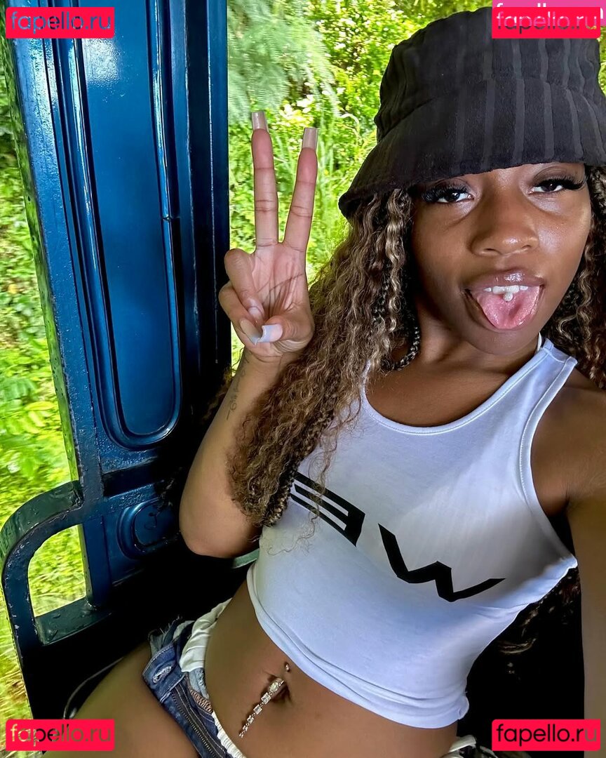 Toniannsp Nude Onlyfans Photo 21