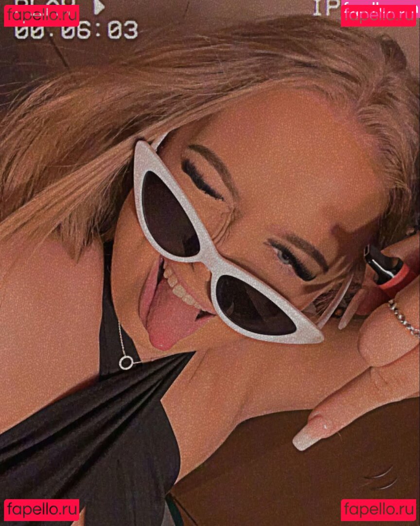 Holly Evans Nude Onlyfans Photo 47