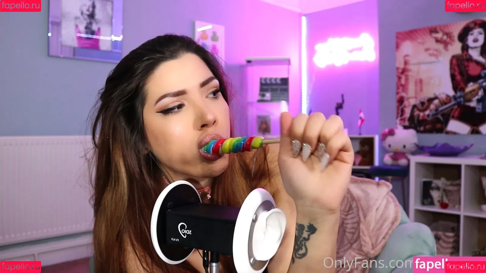 Mizz Ellaa ASMR Onlyfans Photo Gallery 