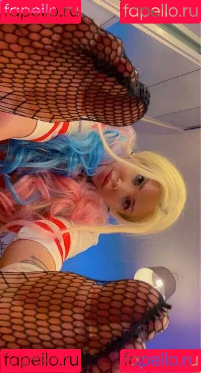 Mizz Ellaa ASMR Onlyfans Photo Gallery 
