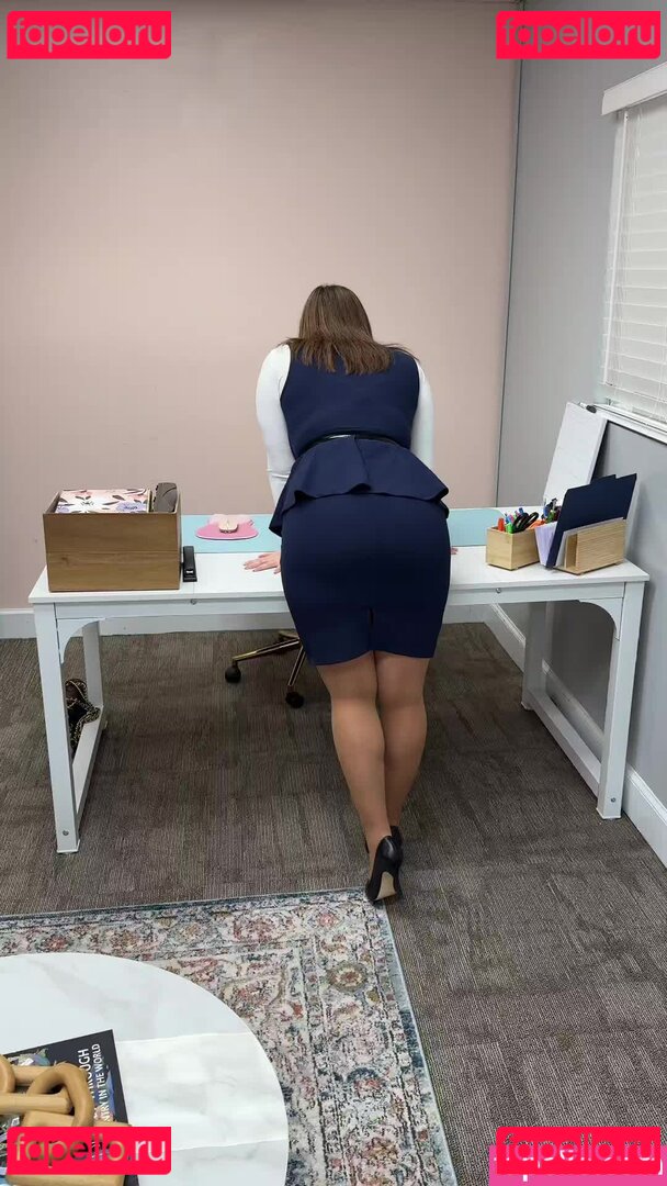 Kelly Monroe Nude Onlyfans Photo 19