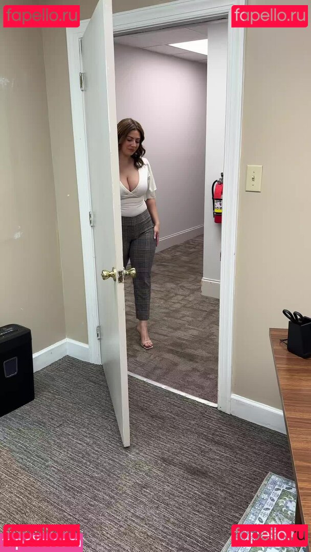 Kelly Monroe Nude Onlyfans Photo 12