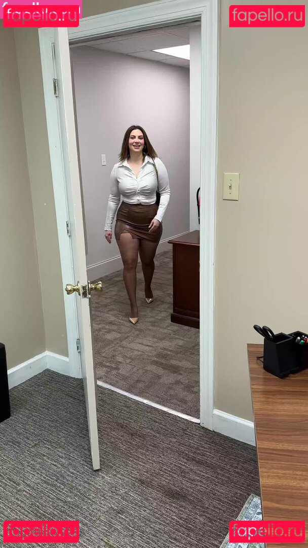 Kelly Monroe Nude Onlyfans Photo 10