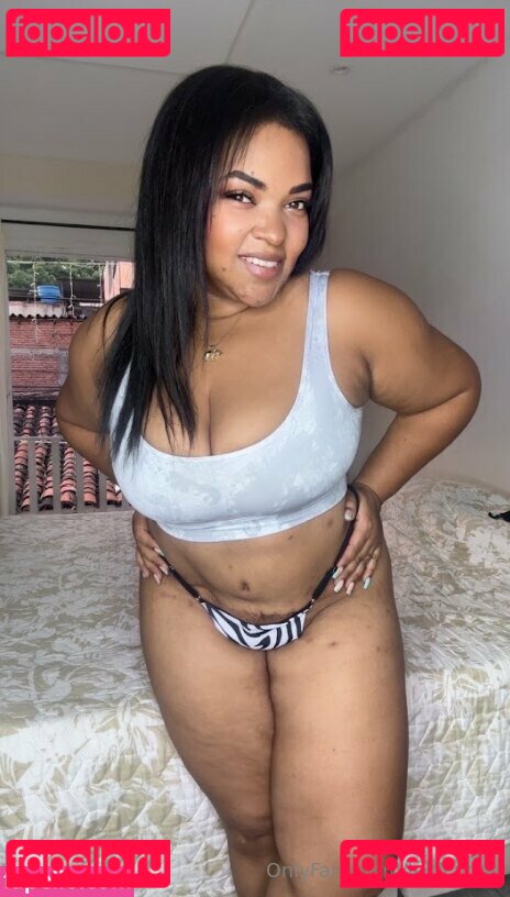 lulucurvy Nude Onlyfans Photo 17