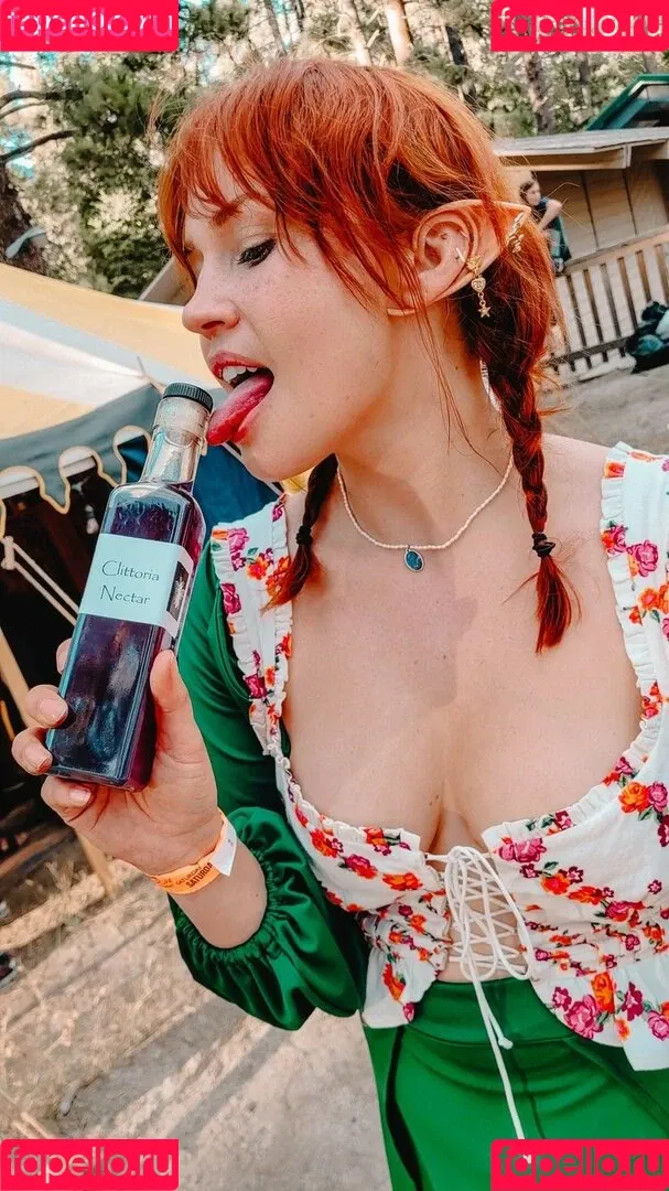 Whitney Moore Onlyfans Photo Gallery 